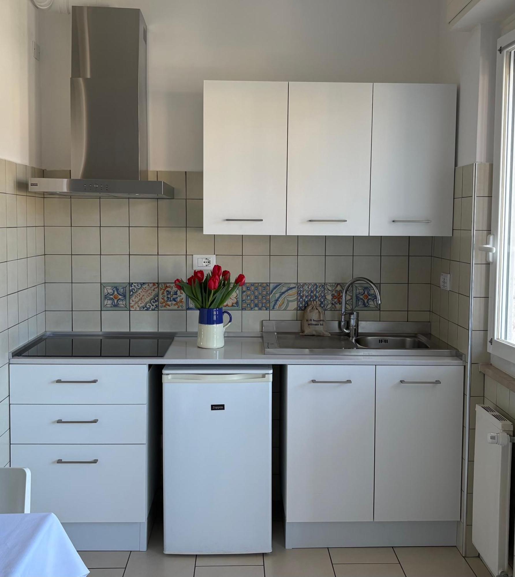 Ligure Residence Pietra Ligure Buitenkant foto