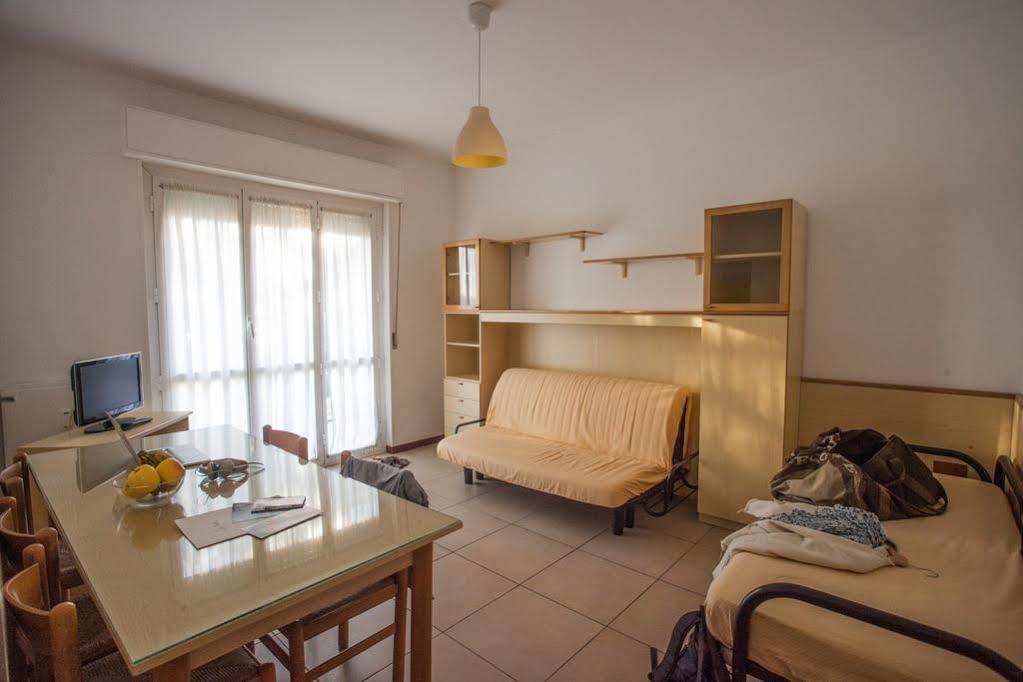 Ligure Residence Pietra Ligure Buitenkant foto